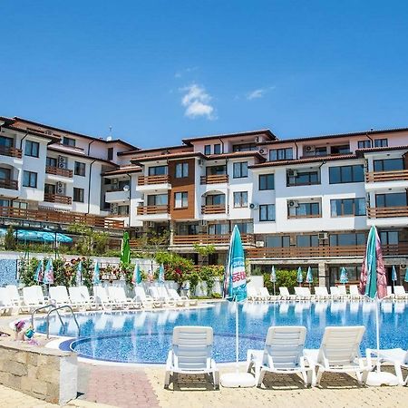 סאני ביץ' Gardenia Hills Hotel מראה חיצוני תמונה