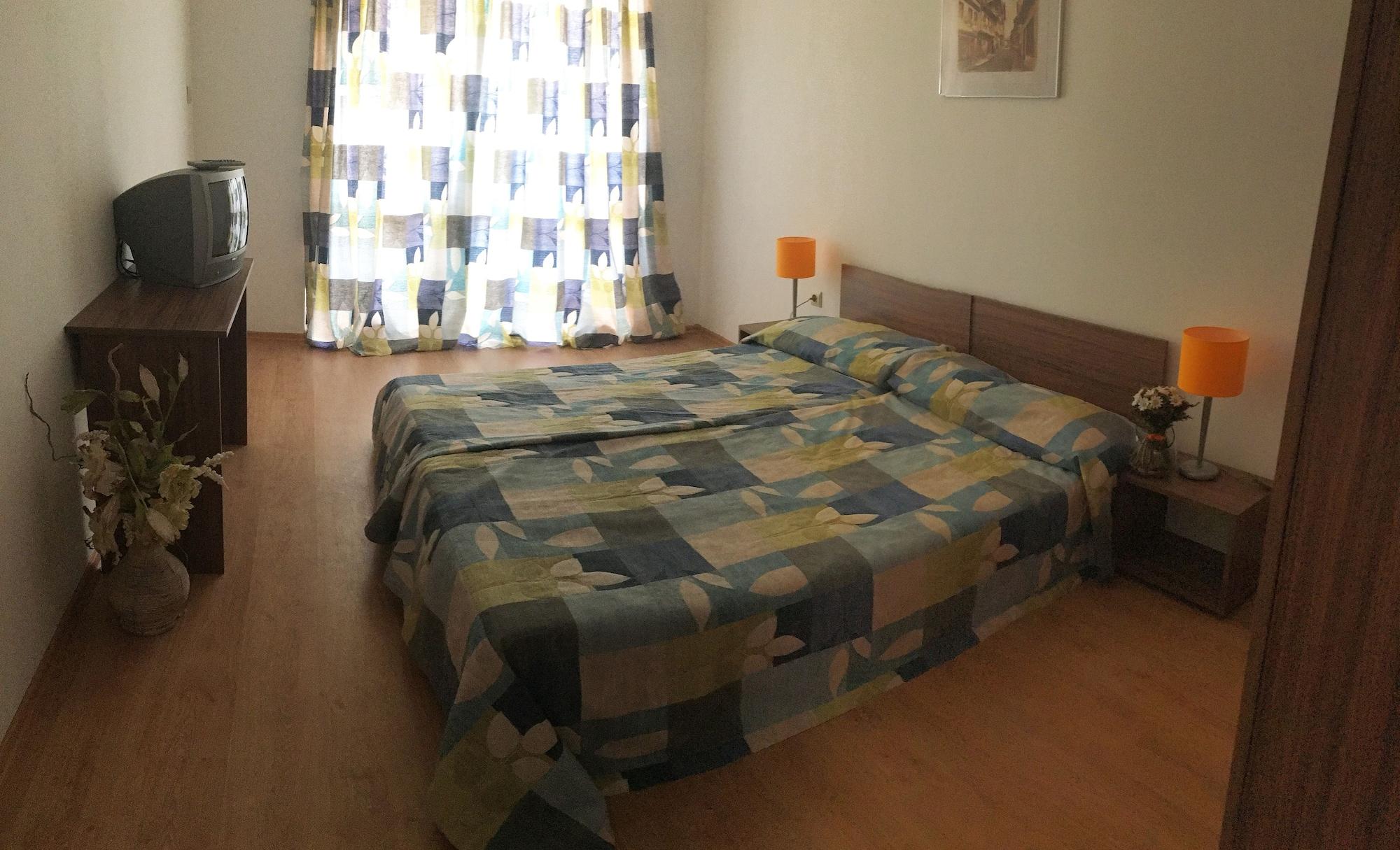 סאני ביץ' Gardenia Hills Hotel מראה חיצוני תמונה