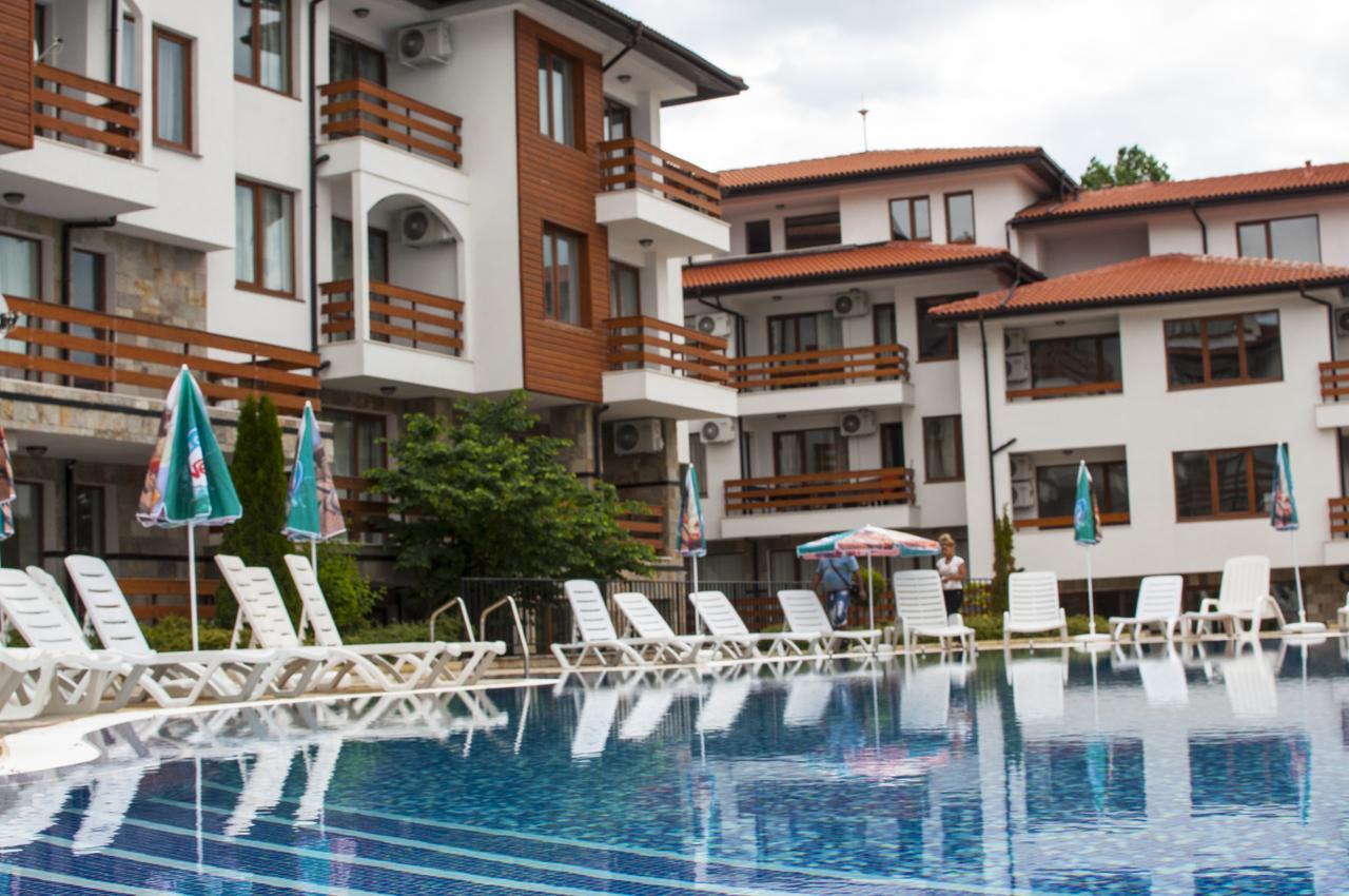 סאני ביץ' Gardenia Hills Hotel מראה חיצוני תמונה
