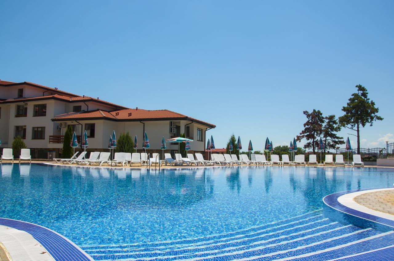 סאני ביץ' Gardenia Hills Hotel מראה חיצוני תמונה