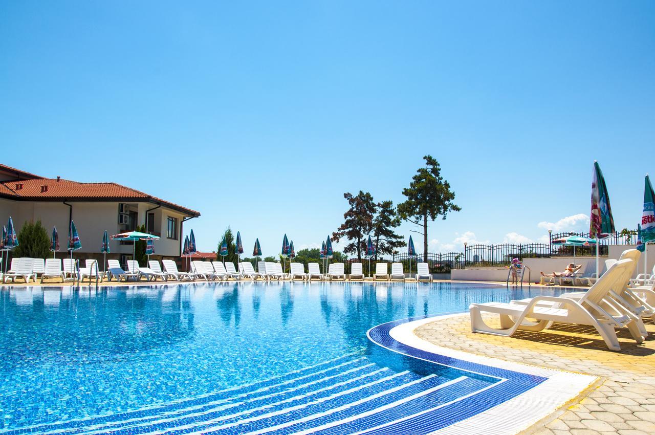 סאני ביץ' Gardenia Hills Hotel מראה חיצוני תמונה