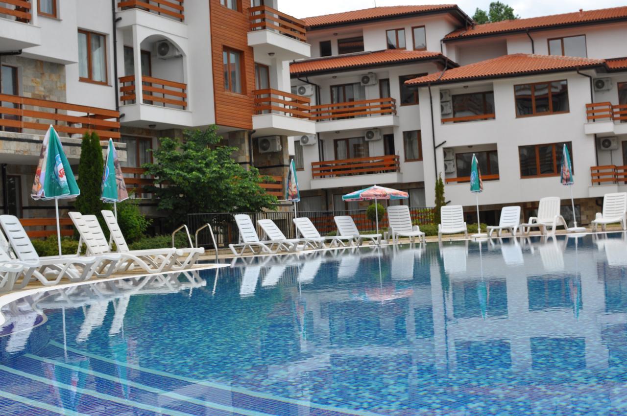 סאני ביץ' Gardenia Hills Hotel מראה חיצוני תמונה