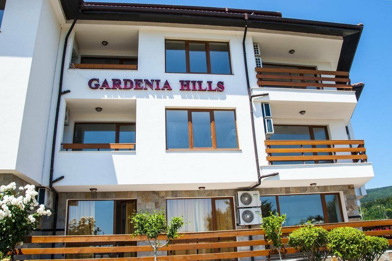 סאני ביץ' Gardenia Hills Hotel מראה חיצוני תמונה